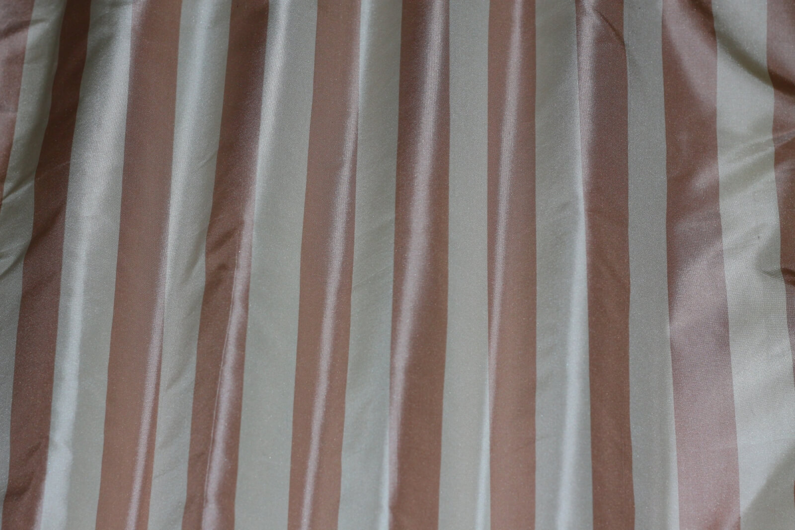 TS-7007: Baby Pink Silk Taffeta Fabric 100% Silk - Silks Unlimited